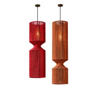 Moma Lamp conjunto: dos lámparas colgantes tejidas, una roja y una terracota, de metal, PVC y nylon